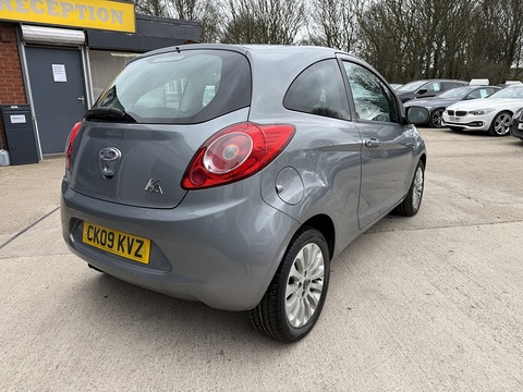 Zetec Hatchback 1.2 Manual Petrol