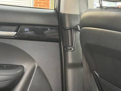 2.2 CRDi KX-2 SUV 5dr Diesel Auto AWD Euro 5 (194 bhp)