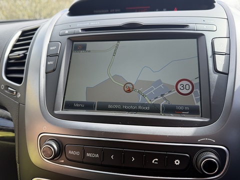 2.2 CRDi KX-2 SUV 5dr Diesel Auto AWD Euro 5 (194 bhp)