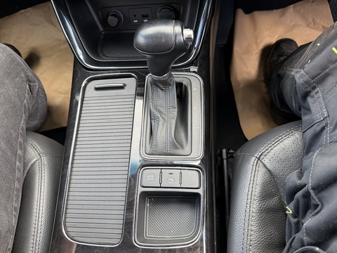 2.2 CRDi KX-2 SUV 5dr Diesel Auto AWD Euro 5 (194 bhp)