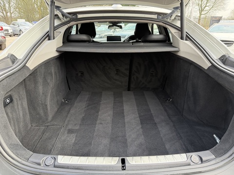 2.0 420d Luxury Hatchback 5dr Diesel Auto Euro 6 (s/s) (190 ps)