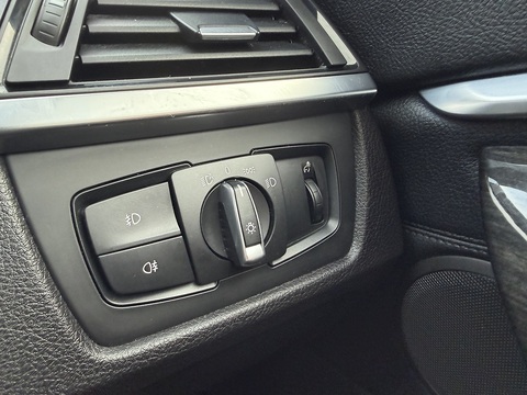 2.0 420d Luxury Hatchback 5dr Diesel Auto Euro 6 (s/s) (190 ps)
