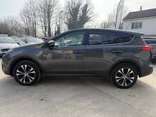 Toyota RAV4 11 SERVICES D-4D Icon 