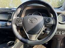 Toyota RAV4 11 SERVICES D-4D Icon 