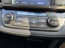 Toyota RAV4 11 SERVICES D-4D Icon 