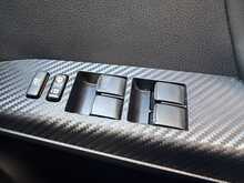Toyota RAV4 11 SERVICES D-4D Icon 