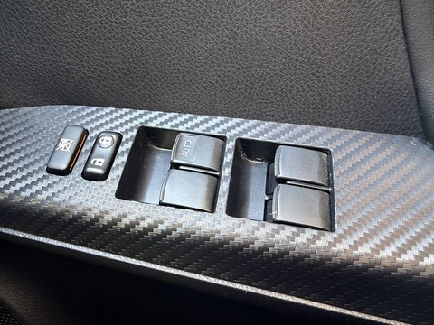 2.0 D-4D Icon SUV 5dr Diesel Manual 4WD Euro 5 (s/s) (124 ps)