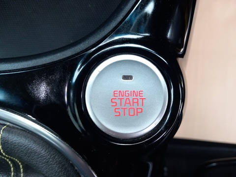 1.6 CRDi Maxx SUV 5dr Diesel Manual Euro 5 (126 bhp)