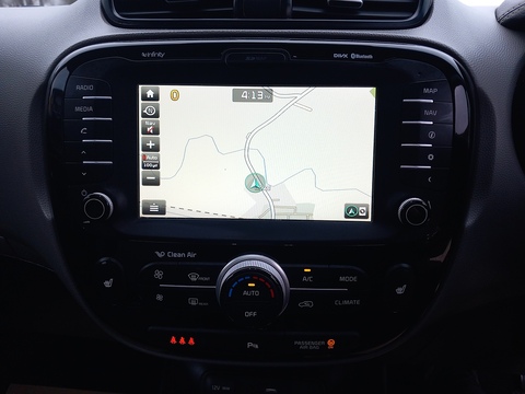 1.6 CRDi Maxx SUV 5dr Diesel Manual Euro 5 (126 bhp)