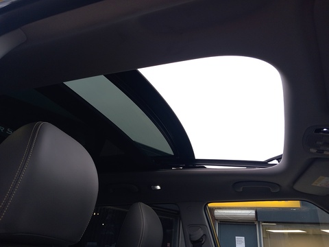 1.6 CRDi Maxx SUV 5dr Diesel Manual Euro 5 (126 bhp)