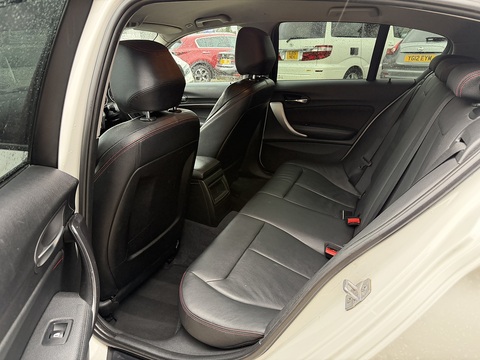 2.0 118d Sport Hatchback 5dr Diesel Auto Euro 5 (s/s) (143 ps)
