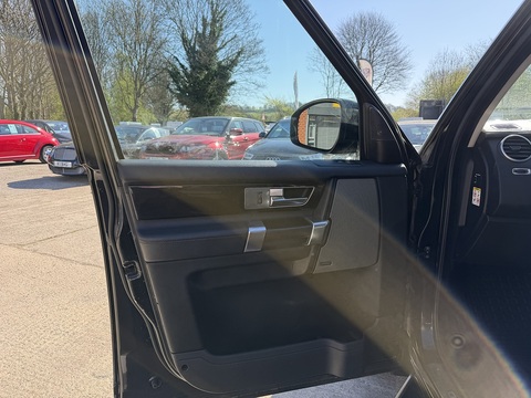 3.0 SD V6 HSE SUV 5dr Diesel Auto 4WD Euro 6 (s/s) (256 bhp)