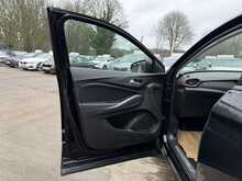 Vauxhall Grandland X Turbo Griffin 
