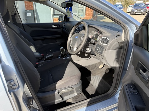 TDCi Zetec Hatchback 1.6 Manual Diesel