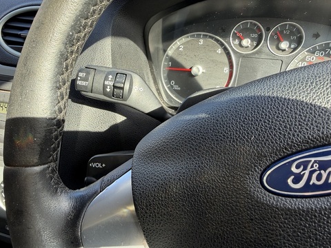 TDCi Zetec Hatchback 1.6 Manual Diesel