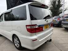 Toyota Alphard Motorhome  