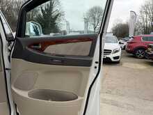 Toyota Alphard Motorhome  