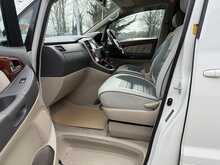 Toyota Alphard Motorhome  