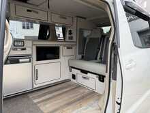 Toyota Alphard Motorhome  