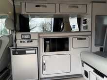Toyota Alphard Motorhome  