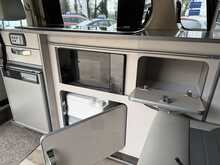 Toyota Alphard Motorhome  
