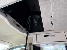 Toyota Alphard Motorhome  