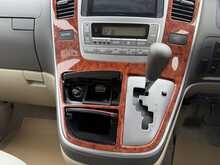 Toyota Alphard Motorhome  