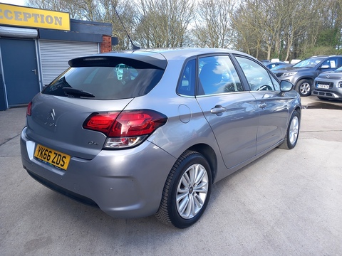 1.6 BlueHDi Feel Hatchback 5dr Diesel Manual Euro 6 (100 ps)