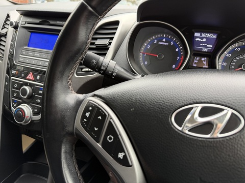 1.4 Active Hatchback 5dr Petrol Manual Euro 5 (100 ps)
