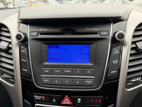 1.4 Active Hatchback 5dr Petrol Manual Euro 5 (100 ps)