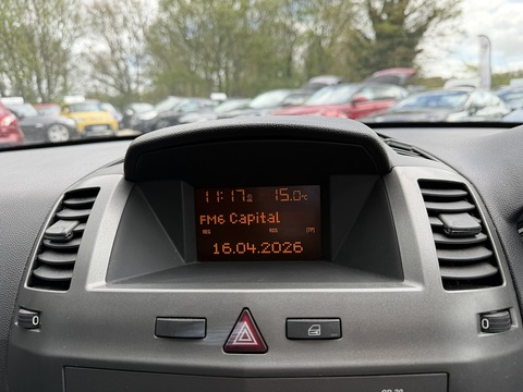 1.6 Club MPV 5dr Petrol Manual Euro 4 (105 ps)