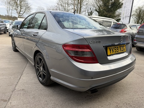 2.1 C220 CDI Sport Saloon 4dr Diesel Auto Euro 4 (170 ps)