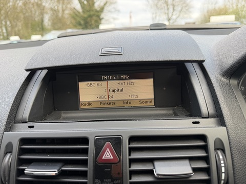 2.1 C220 CDI Sport Saloon 4dr Diesel Auto Euro 4 (170 ps)