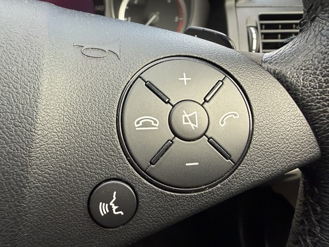 2.1 C220 CDI Sport Saloon 4dr Diesel Auto Euro 4 (170 ps)