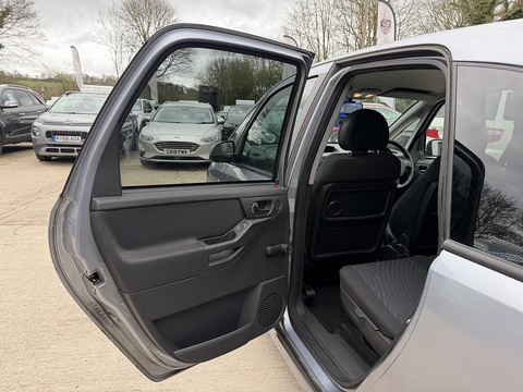 1.3 CDTi 16v Energy MPV 5dr Diesel Manual (135 g/km, 74 bhp)