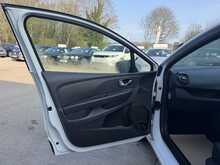 Renault Clio dCi Dynamique S Nav 