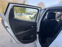 Renault Clio dCi Dynamique S Nav 