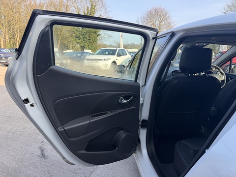 1.5 dCi Dynamique S Nav Hatchback 5dr Diesel Manual Euro 6 (s/s) (90 ps)