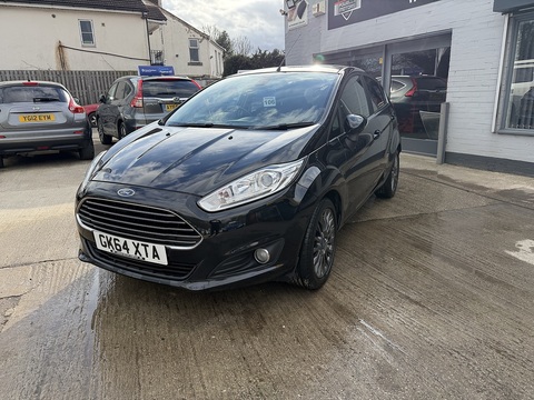 1.0T EcoBoost Titanium Hatchback 5dr Petrol Manual Euro 5 (s/s) (125 ps)