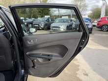 Ford Fiesta T EcoBoost Titanium 