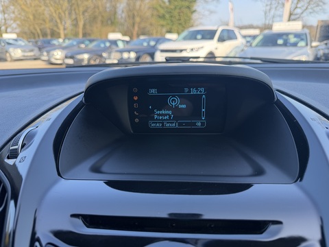 1.4 Zetec MPV 5dr Petrol Manual Euro 5 (90 ps)