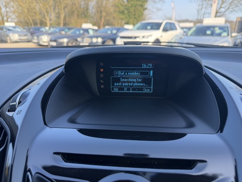 1.4 Zetec MPV 5dr Petrol Manual Euro 5 (90 ps)