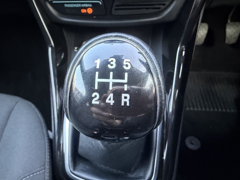 1.4 Zetec MPV 5dr Petrol Manual Euro 5 (90 ps)