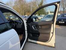 Land Rover Discovery Sport AUTO SE Tech 