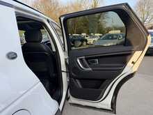 Land Rover Discovery Sport AUTO SE Tech 