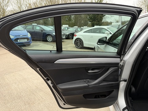 2.0 520d M Sport Saloon 4dr Diesel Auto Euro 5 (s/s) (184 ps)