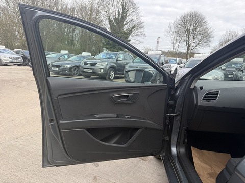1.6 TDI CR SE Hatchback 5dr Diesel DSG Euro 5 (s/s) (105 ps)