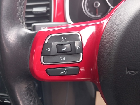 2.0 TDI BlueMotion Tech Design Hatchback 3dr Diesel DSG Euro 6 (s/s) (150 ps)