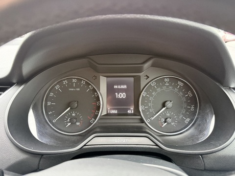 2.0 TDI SE Hatchback 5dr Diesel Manual Euro 5 (s/s) (150 ps)