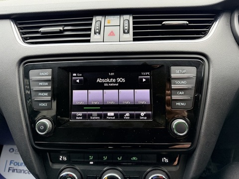 2.0 TDI SE Hatchback 5dr Diesel Manual Euro 5 (s/s) (150 ps)